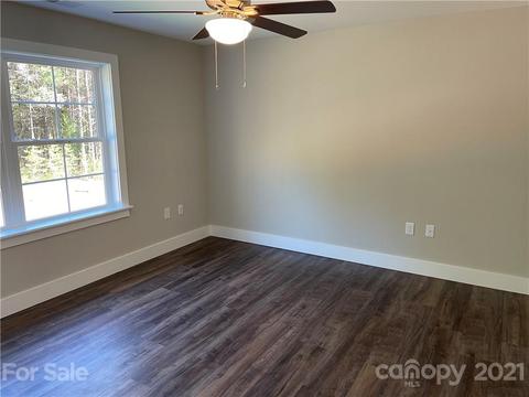 2086 Robert Dr, Morganton, NC 28655 photo 13