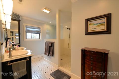696 Lick Log Rd, Sylva, NC 28779 photo 24