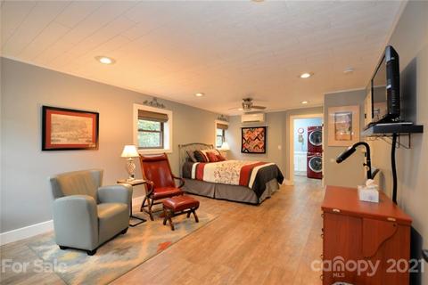 696 Lick Log Rd, Sylva, NC 28779 photo 18