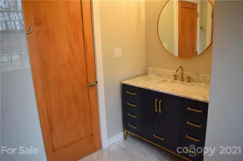 604 2nd Avenue Ne Pl NE, Conover, NC 28613 photo 27