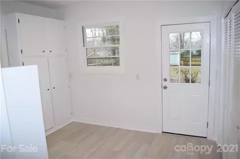 604 2nd Avenue Ne Pl NE, Conover, NC 28613 photo 18