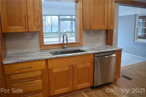 604 2nd Avenue Ne Pl NE, Conover, NC 28613 photo 12
