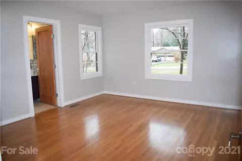 604 2nd Avenue Ne Pl NE, Conover, NC 28613 photo 21