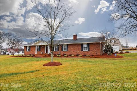 4732 Roberta Rd, Concord, NC 28027 photo 2