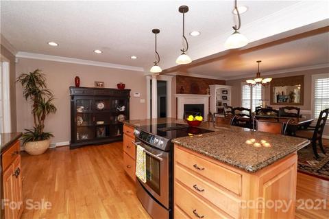 4732 Roberta Rd, Concord, NC 28027 photo 9