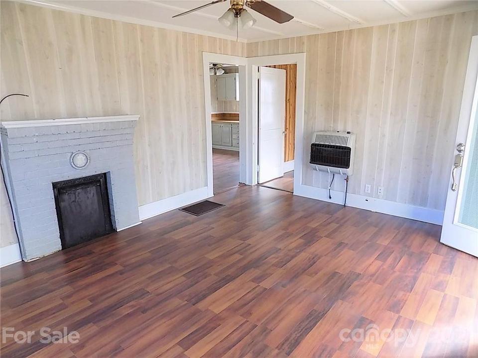  359 Byers Rd, Forest City, NC 28043 photo 2