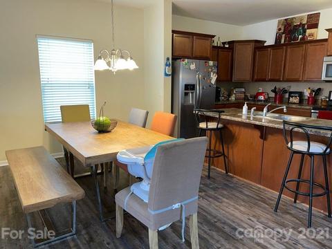 3374 Saddlebrook Dr, Midland, NC 28107 photo 5