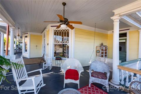 206 3rd Ave NE, Hickory, NC 28601 photo 5