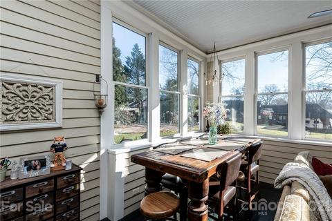206 3rd Ave NE, Hickory, NC 28601 photo 21
