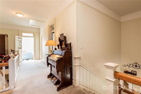 206 3rd Ave NE, Hickory, NC 28601 photo 31