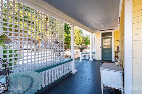 206 3rd Ave NE, Hickory, NC 28601 photo 6