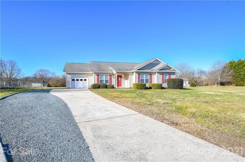 707 Station Dr, Monroe, NC 28110 photo 2