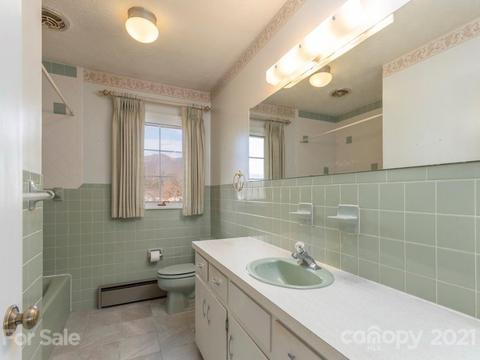 89 Pebblebrook St, Clyde, NC 28721 photo 12