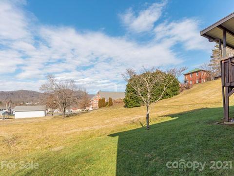 89 Pebblebrook St, Clyde, NC 28721 photo 14