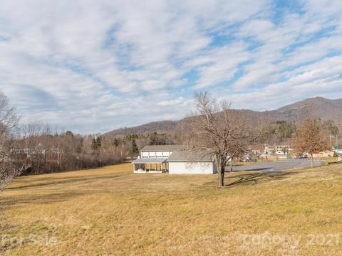 89 Pebblebrook St, Clyde, NC 28721 photo 15
