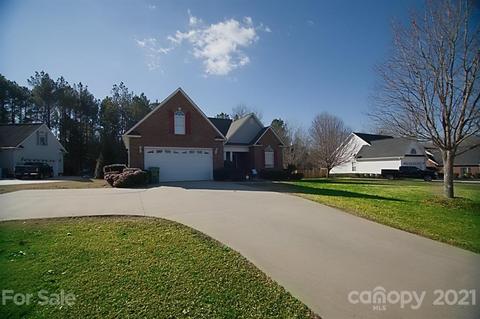 3761 Travertine Dr, Lancaster, SC 29720 photo 1