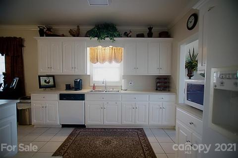 3761 Travertine Dr, Lancaster, SC 29720 photo 8