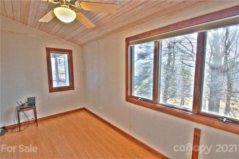 151 Oak Hill Ln, Clyde, NC 28721 photo 24