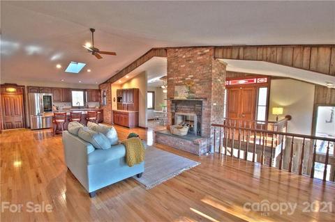 151 Oak Hill Ln, Clyde, NC 28721 photo 15
