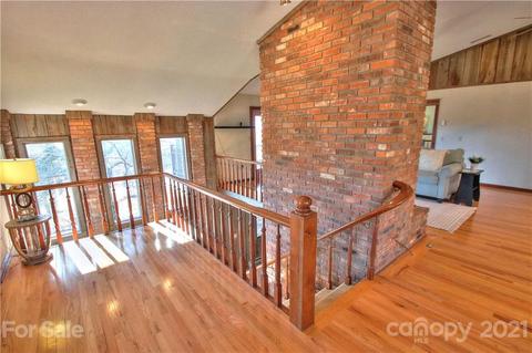 151 Oak Hill Ln, Clyde, NC 28721 photo 7