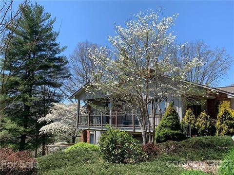151 Oak Hill Ln, Clyde, NC 28721 photo 2