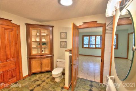 151 Oak Hill Ln, Clyde, NC 28721 photo 35