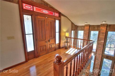 151 Oak Hill Ln, Clyde, NC 28721 photo 6