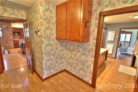 151 Oak Hill Ln, Clyde, NC 28721 photo 29