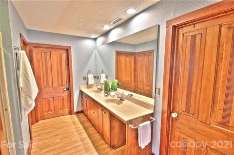 151 Oak Hill Ln, Clyde, NC 28721 photo 26