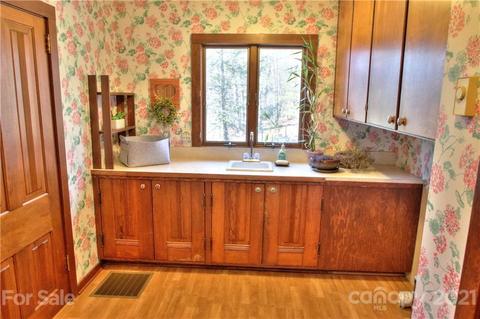 151 Oak Hill Ln, Clyde, NC 28721 photo 28