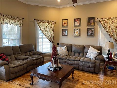 175 Cedar Valley Rd, Hudson, NC 28638 photo 6