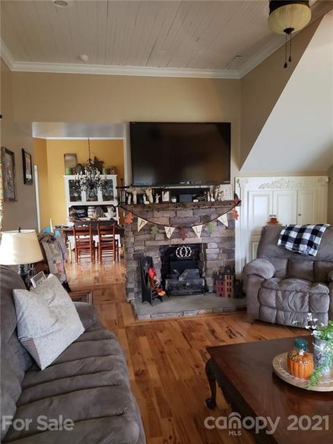 175 Cedar Valley Rd, Hudson, NC 28638 photo 5
