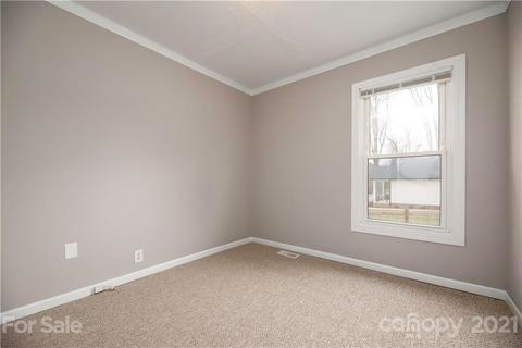 1024 E 10th St, Kannapolis, NC 28083 photo 13