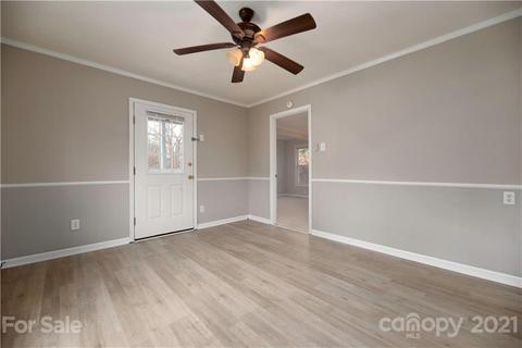 1024 E 10th St, Kannapolis, NC 28083 photo 7