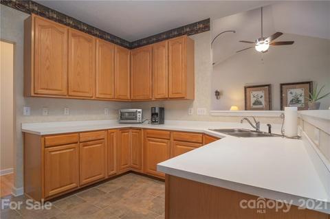 863 Knightsbridge Rd, Fort Mill, SC 29708 photo 13