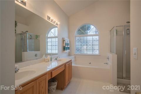 863 Knightsbridge Rd, Fort Mill, SC 29708 photo 19
