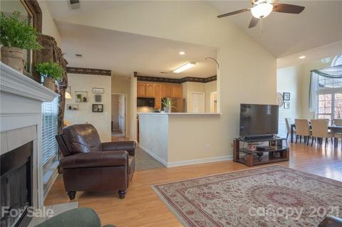 863 Knightsbridge Rd, Fort Mill, SC 29708 photo 11