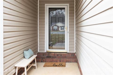 1605 Mackenzie Ln, Monroe, NC 28110 photo 2