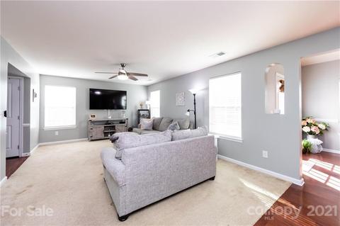 7690 W Berkeley Rd, Denver, NC 28037 photo 8