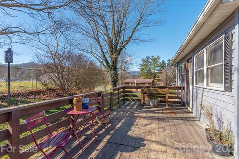 82 Mockingbird Ln, Clyde, NC 28721 photo 17