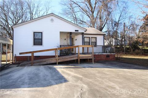 111 Murphy Ct, Morganton, NC 28655 photo 2