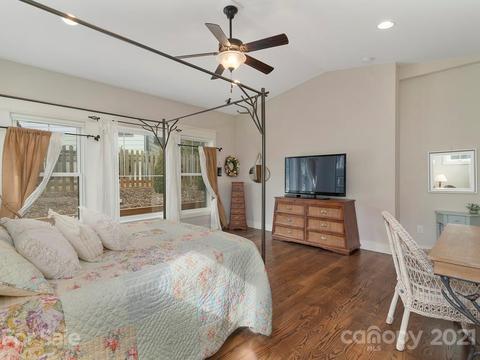 40 Stills Creek Loop, Fairview, NC 28730 photo 10
