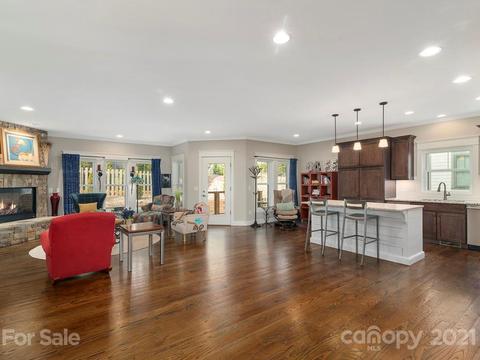 40 Stills Creek Loop, Fairview, NC 28730 photo 5