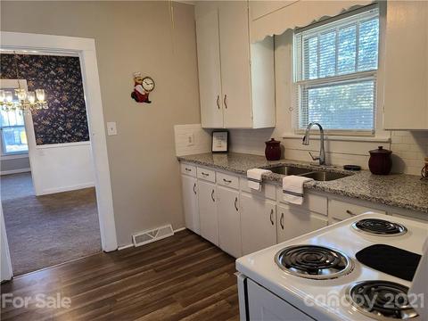 324 20th St, Kannapolis, NC 28083 photo 4