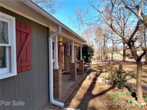 503 Maple St, Locust, NC 28097 photo 2