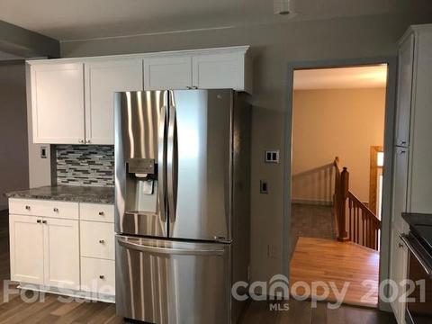 3105 5th Street Pl NW, Hickory, NC 28601 photo 10