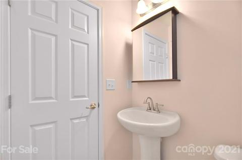 10946 Kingsview Dr, Davidson, NC 28036 photo 11