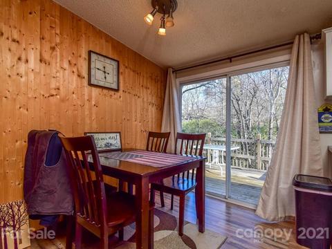 47 Lofty Pine Ln, Mills River, NC 28759 photo 9