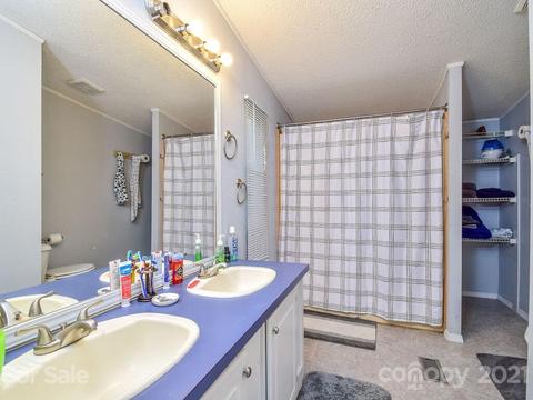 47 Lofty Pine Ln, Mills River, NC 28759 photo 17