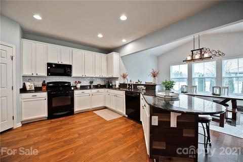 10849 Tailwater St, Davidson, NC 28036 photo 12